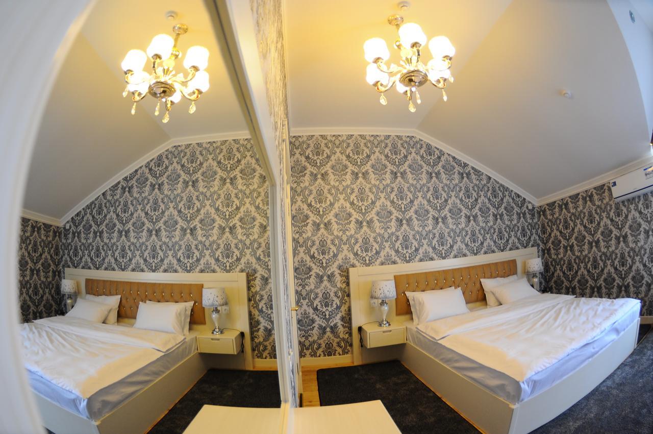 Hotel Afrosiyob カルシ エクステリア 写真