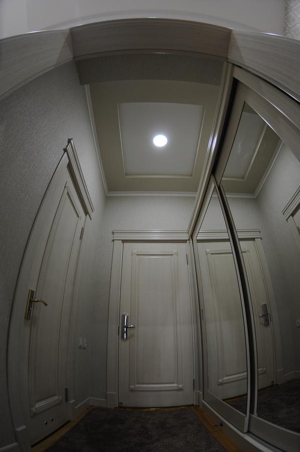 Hotel Afrosiyob カルシ エクステリア 写真